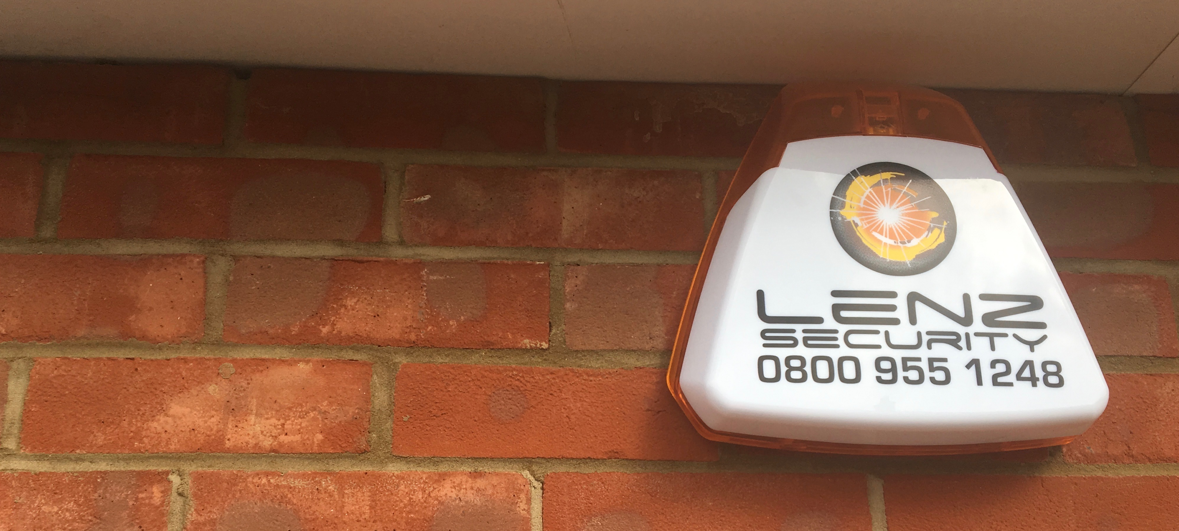 Burglar alarm system Chelmsford | Lenz Security
